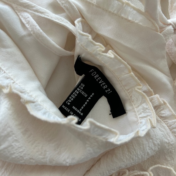 Cream Ruffled Short Dress - Picture 5 of 5